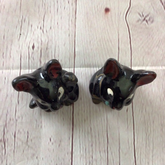 Vintage Hand Painted Redware Bunny Rabbit Salt and Pepper Shaker Pair - Japan - Picture 7 of 9